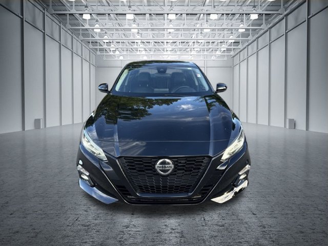 Used 2022 Nissan Altima 2.5 SR w/ Midnight Edition Package FWD image 8