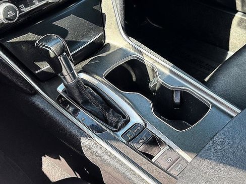 Used 2021 Honda Accord Sport image 17