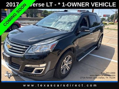 Used 2017 Chevrolet Traverse LT