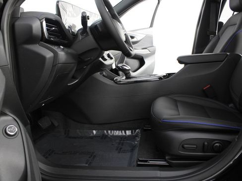 New 2026 Buick Envista Sport Touring w/ Convenience I Package FWD image 15