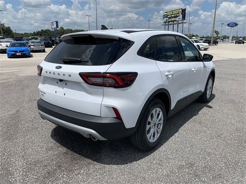 New 2025 Ford Escape Active image 4