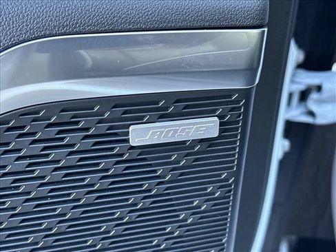New 2026 Buick Enclave Sport Touring w/ Power Package FWD image 25