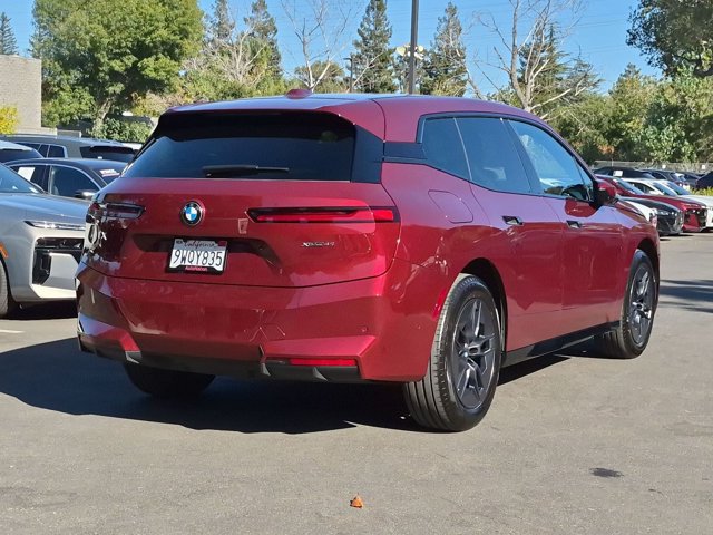 Used 2026 BMW iX xDrive45 AWD/4WD image 5
