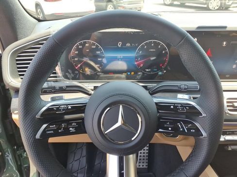 New 2026 Mercedes-Benz GLS 580 4MATIC image 19