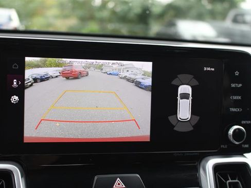 Used 2023 Kia Sorento EX image 19