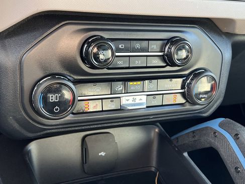 Certified 2023 Ford Bronco Wildtrak image 21