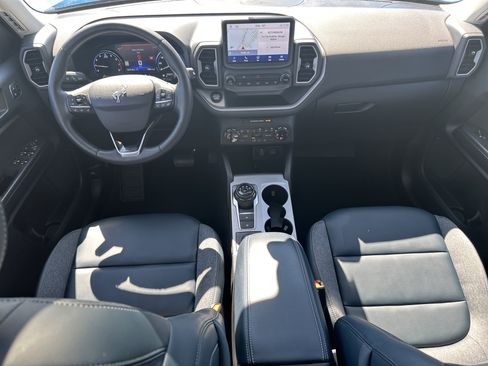 Used 2024 Ford Bronco Sport Outer Banks w/ Tech Package image 22