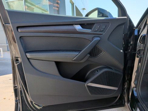 Used 2022 Audi Q5 2.0T Premium Plus w/ Premium Plus Package image 14