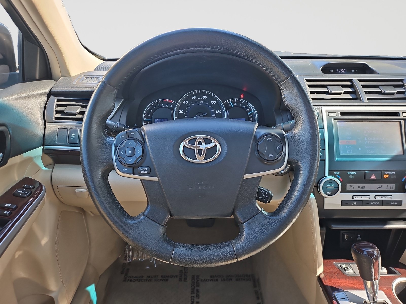 Used 2012 Toyota Camry XLE w/ Leather Pkg FWD image 43
