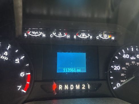 Used 2021 Ford F250 XL w/ Power Equipment Group image 4