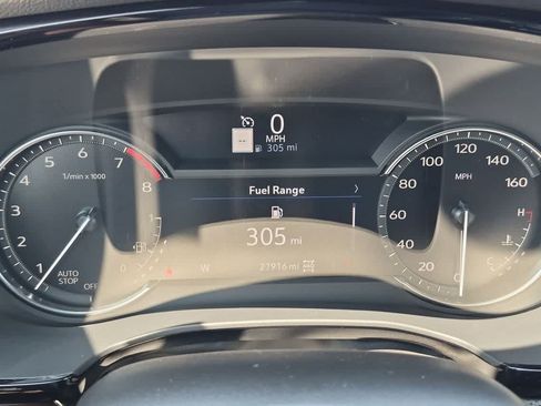 Used 2024 Cadillac XT5 Premium Luxury w/ LPO, Floor Liner Package AWD/4WD image 34