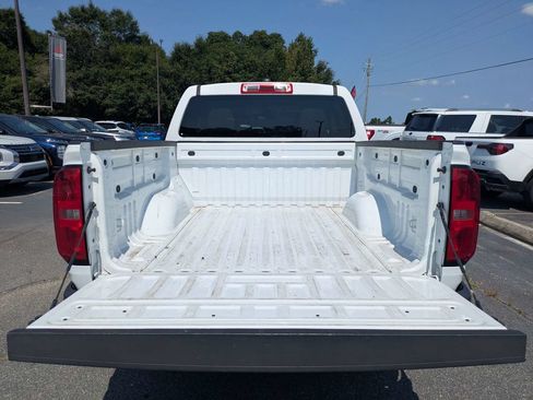 Used 2019 Chevrolet Colorado W/T w/ WT Convenience Package RWD image 12
