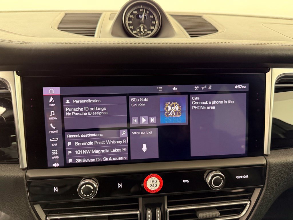Certified 2024 Porsche Macan S AWD/4WD image 38