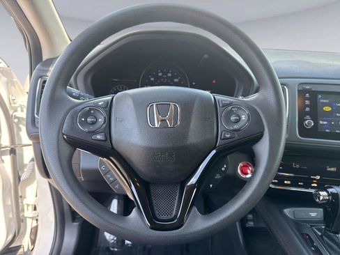 Used 2022 Honda HR-V EX image 26