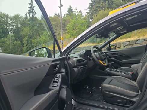 Certified 2025 Subaru Crosstrek 2.5i Wilderness w/ Crosstrek Mirror Package AWD/4WD image 23