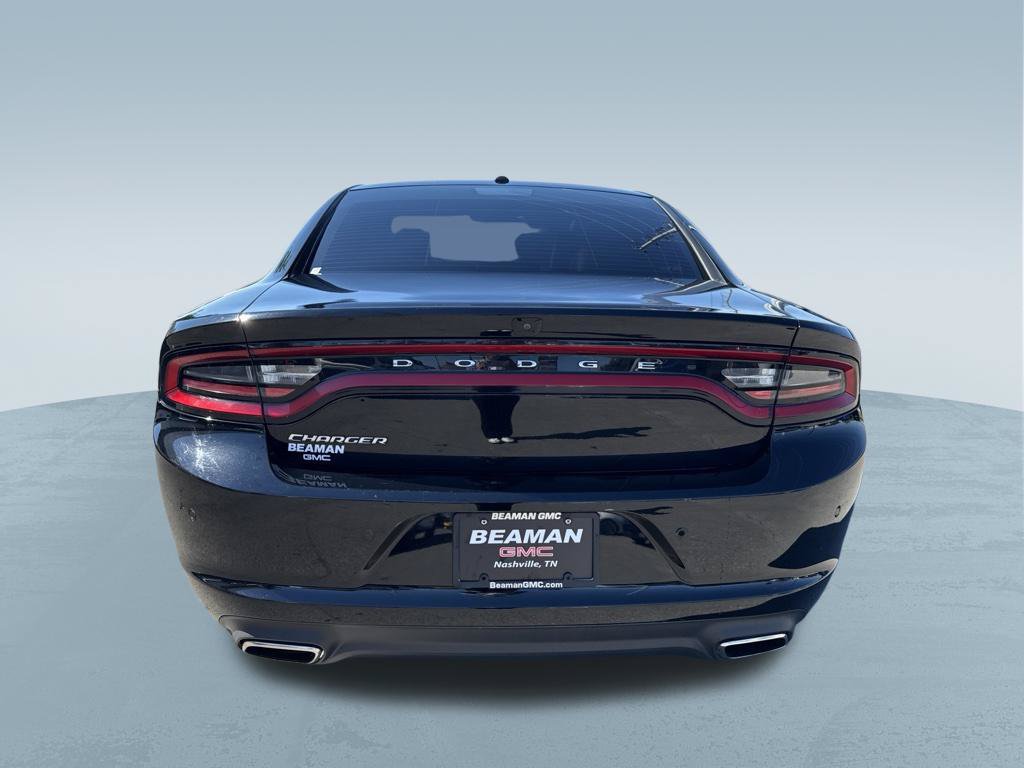 Used 2022 Dodge Charger SXT w/ Leather Interior Group RWD image 7