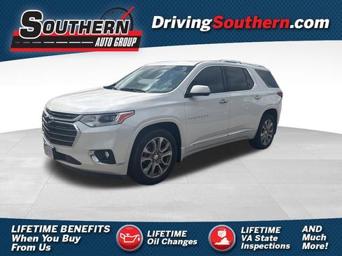 Used 2020 Chevrolet Traverse Premier image 1