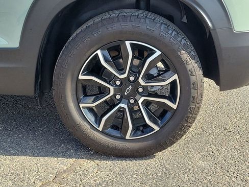 Used 2025 Chevrolet TrailBlazer ACTIV w/ Driver Confidence Package image 11