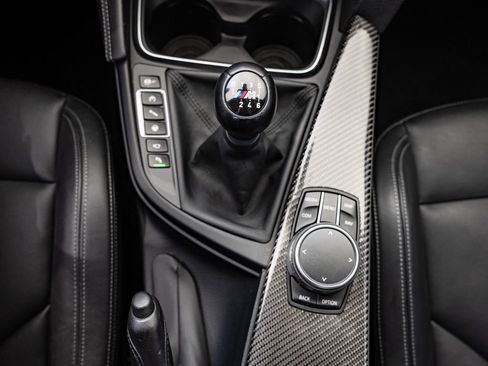 Used 2018 BMW M3 RWD image 38