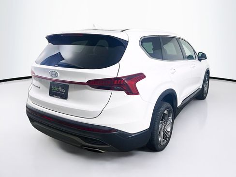 Used 2023 Hyundai Santa Fe SE FWD image 9