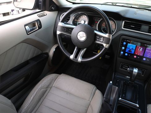 Used 2011 Ford Mustang GT Premium w/ Comfort Pkg image 24