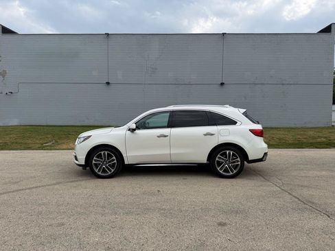 Used 2017 Acura MDX SH-AWD w/ Advance Package image 4