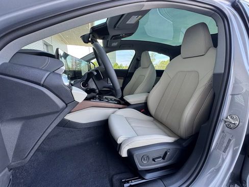 New 2025 Audi A5 2.0T Prestige image 5