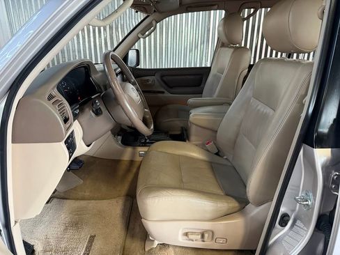 Used 2000 Toyota Land Cruiser AWD/4WD image 11
