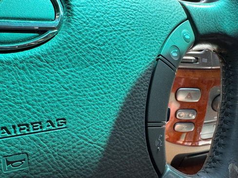 Used 2005 Lexus LX 470 4WD image 19