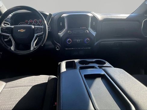 Used 2021 Chevrolet Silverado 1500 LT AWD/4WD image 8