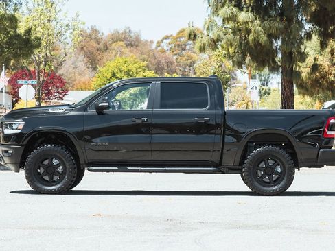 Used 2022 RAM 1500 Big Horn w/ Built-to-serve Edition image 9