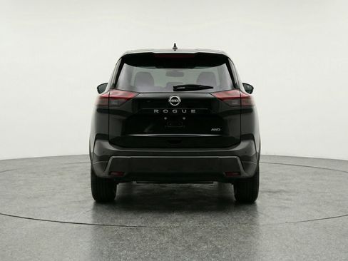 Used 2025 Nissan Rogue SV AWD/4WD image 7