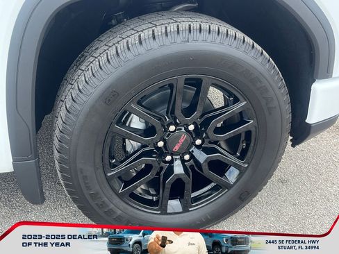 New 2026 GMC Sierra 1500 Elevation image 22