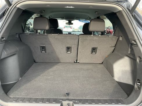 Used 2022 Chevrolet Equinox LT image 25