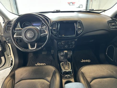 Used 2021 Jeep Compass Limited w/ Elite Interior Group image 9