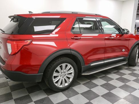 Used 2022 Ford Explorer King Ranch image 9