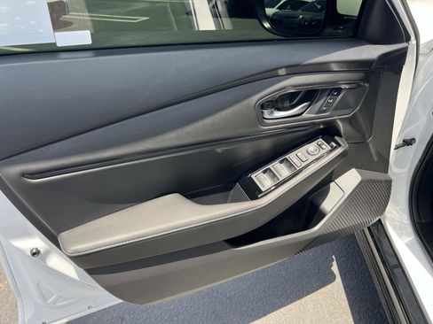 Certified 2025 Honda Accord Touring image 6