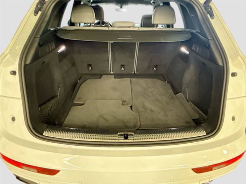 Used 2023 Audi SQ5 Premium Plus w/ Premium Plus Package AWD/4WD image 27