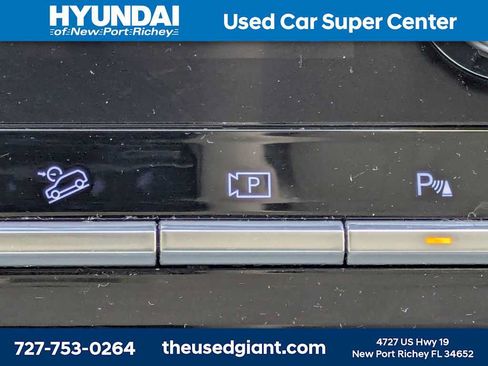 Used 2025 Hyundai Santa Fe Calligraphy FWD image 35