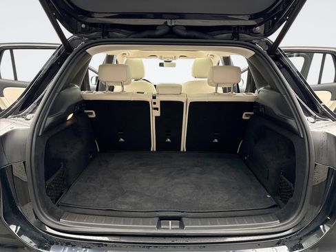 Used 2023 Mercedes-Benz GLA 250 4MATIC image 18