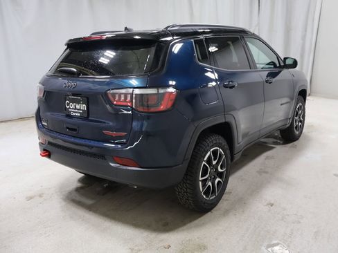 New 2026 Jeep Compass Trailhawk AWD/4WD image 7