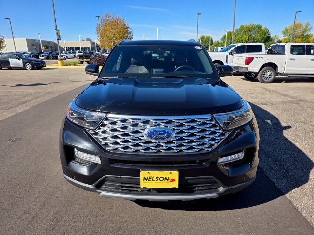 Used 2023 Ford Explorer Platinum w/ Technology Package AWD/4WD image 4