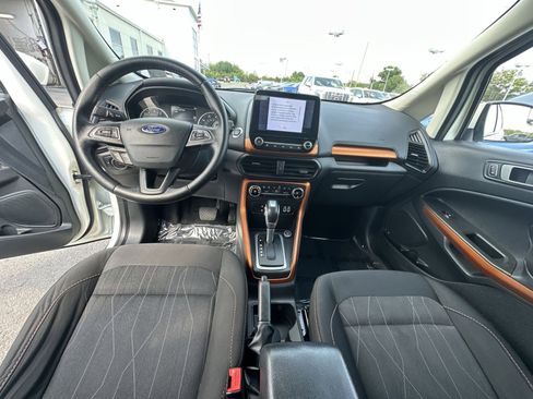 Used 2021 Ford EcoSport SE w/ SE Appearance Package FWD image 30