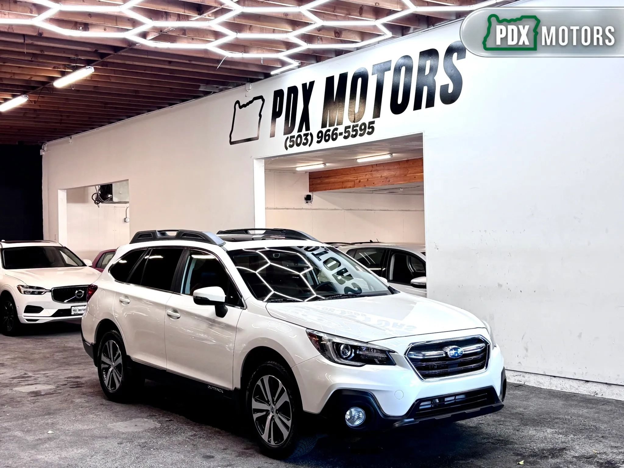 Used 2019 Subaru Outback 3.6R Limited AWD/4WD image 1