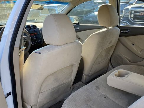 Used 2011 Nissan Altima 2.5 S w/ Special Edition Pkg image 25