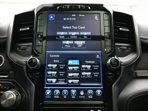 Used 2020 RAM 1500 Limited w/ Black Appearance Package AWD/4WD image 33