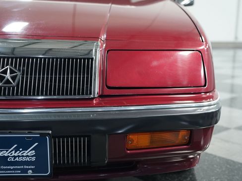 Used 1991 Chrysler LeBaron Convertible image 18