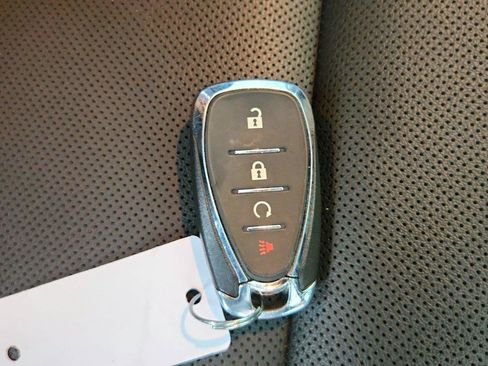 Used 2024 Chevrolet Trax RS w/ Driver Confidence Package FWD image 29