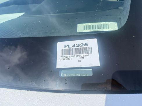 Used 2022 Tesla Model X image 10