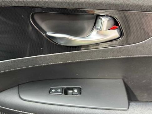 Used 2024 Kia Forte LXS FWD image 14